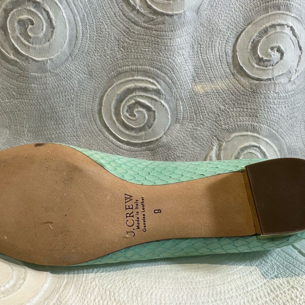 J. Crew Light Green Textured Flats nanny snakeskin 9 - Picture 3 of 4